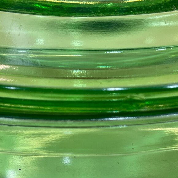 Museum-Quality Uranium Glass Refrigerator Bowl w Star lid, Vtg. Radiance Capsule - Picture 3 of 16